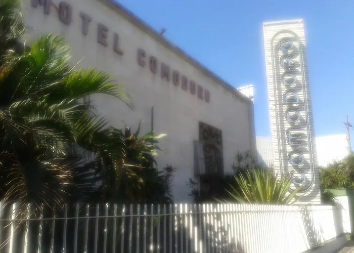 Motel Comodoro (Adults Only)