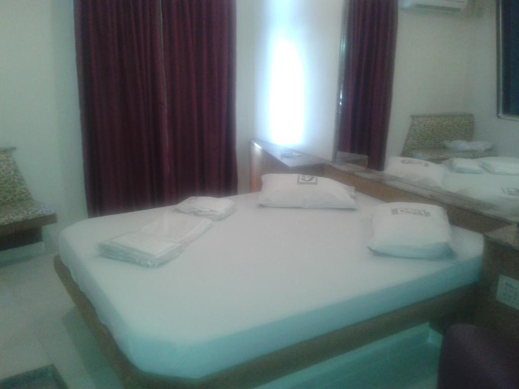 Comodoro (adults Only)